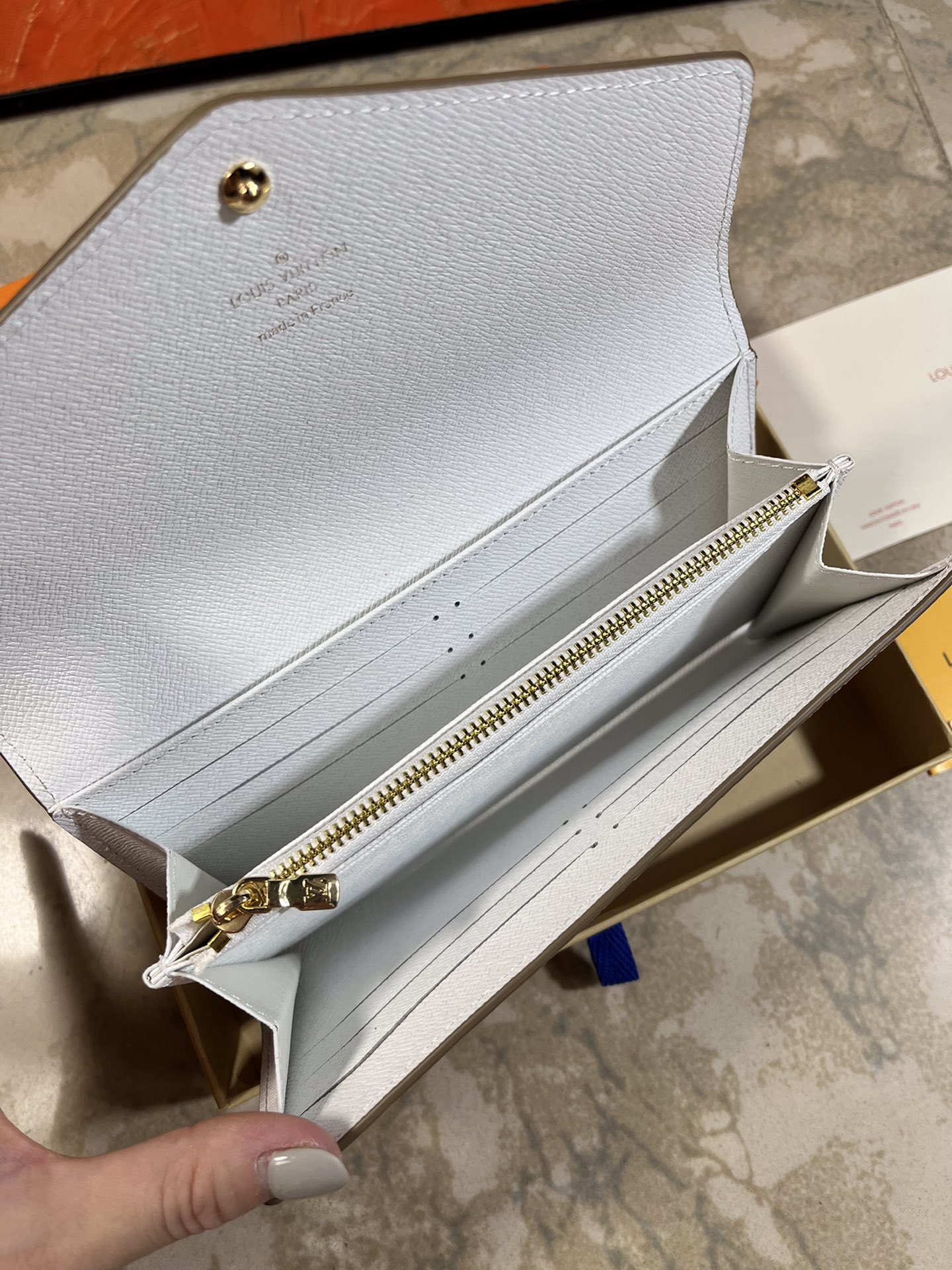 【LOUIS VUITTON】19.5 x 10.5 x 2.5 cm -3色
