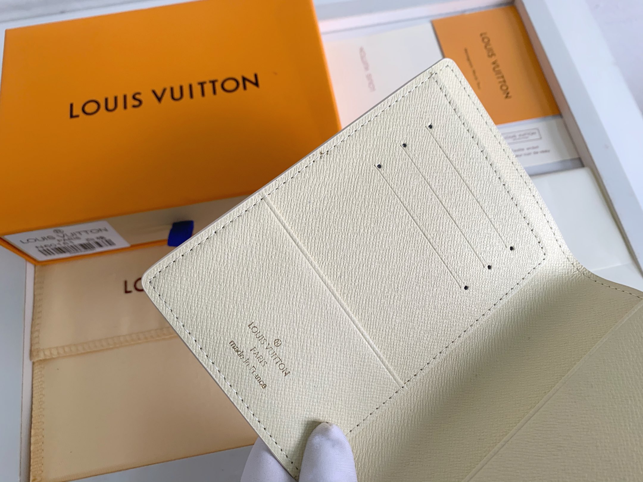 【LOUIS VUITTON】Damier   10x14cm -7色