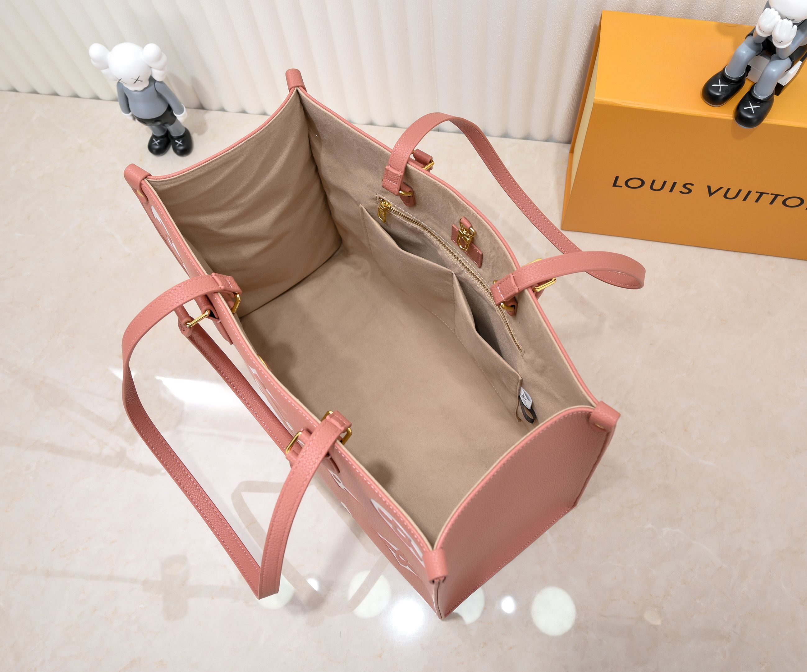 【LOUIS VUITTON】Onthego  -3size