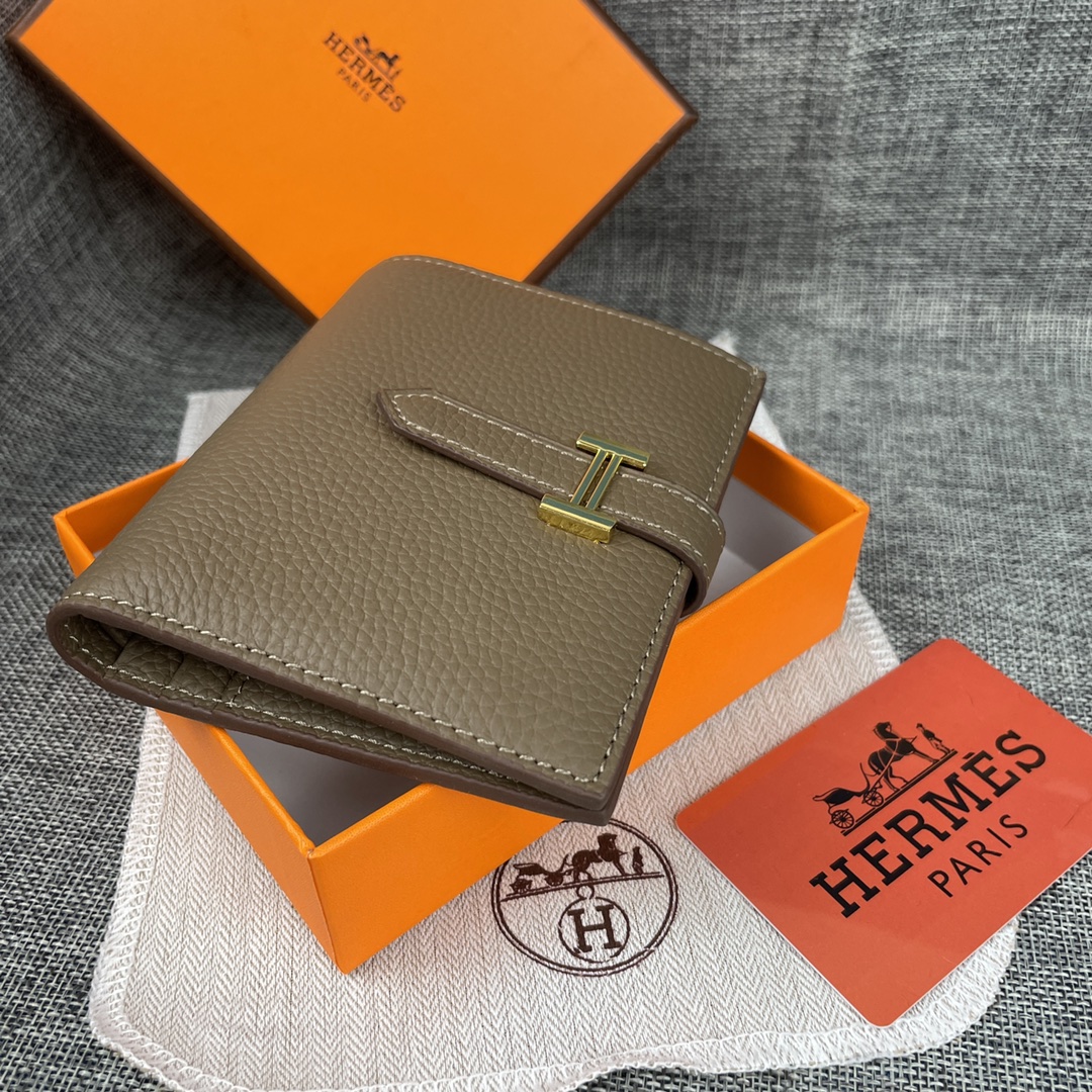 【Hermes 】二つ折り財布  10*12CM  -6色