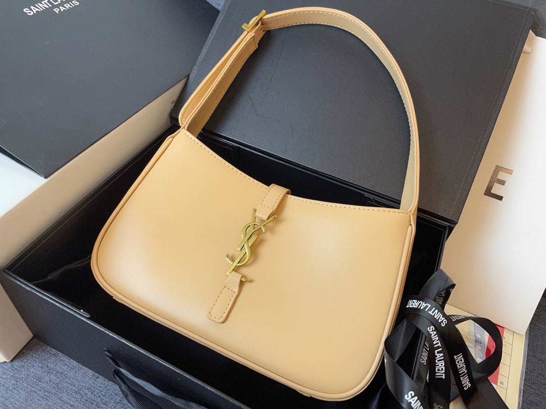 【SAINT LAURENT】 番号:657228  サイズ: 25*14*6CM -5色