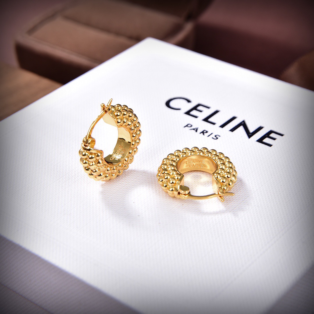 【ピアス】★Celine ★