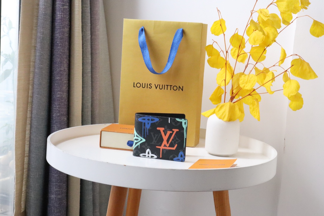 【LOUIS VUITTON】Multiple 11.5 x 9 x 1.5CM -2色