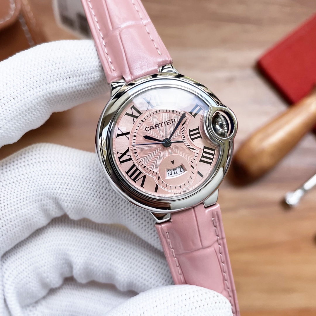 【Cartier】 レディース  33MM