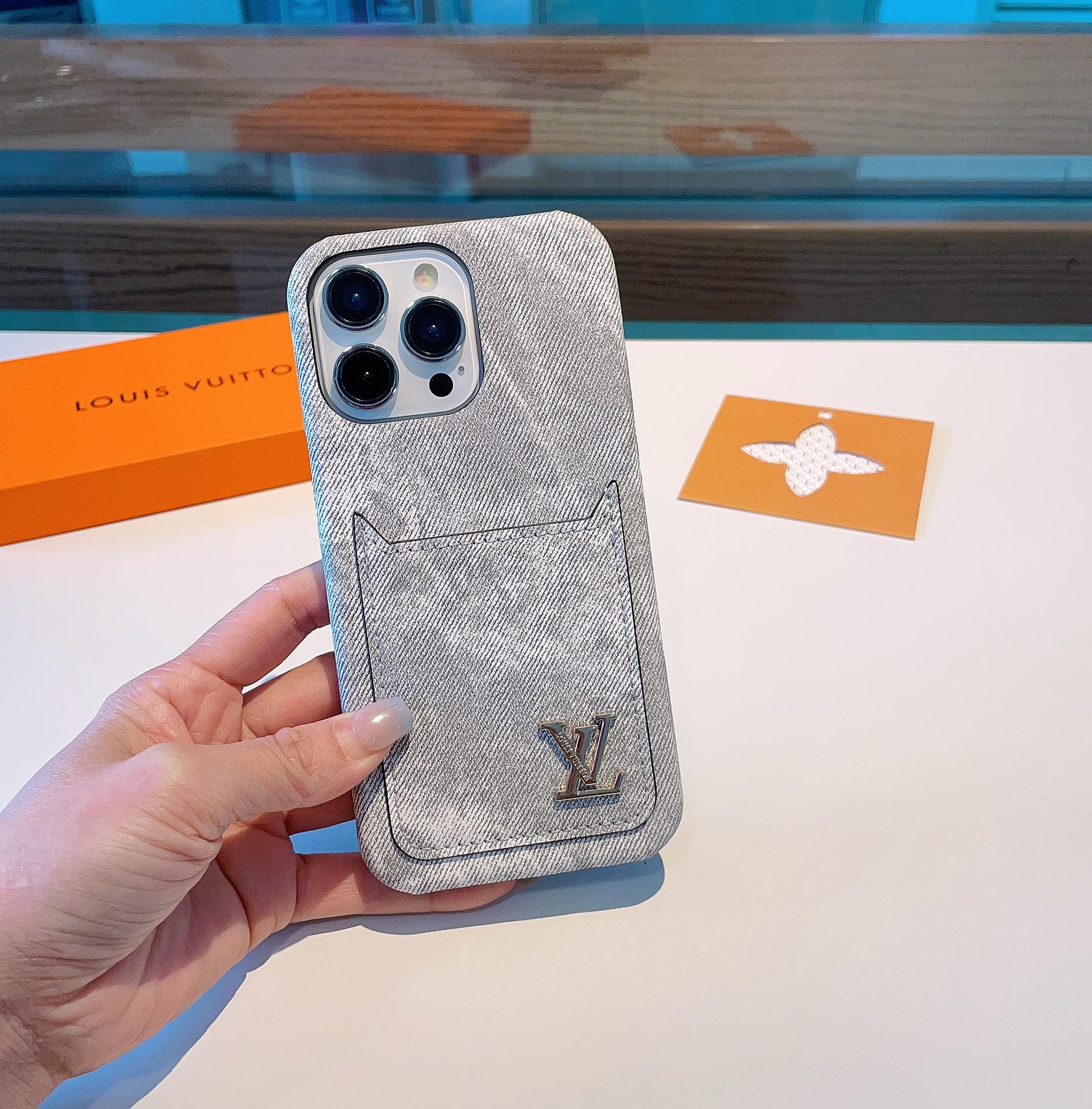 【スマホケース】LV 携帯カバー