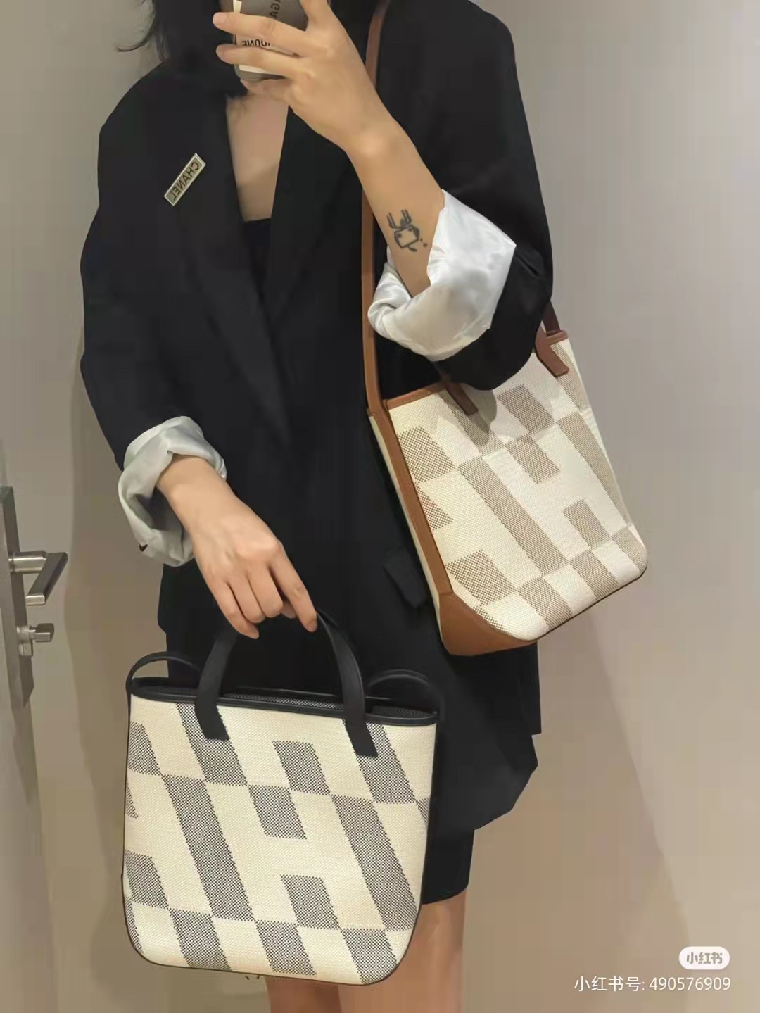 HERMES(エルメス)  CABAS HEN BIAIS Hen biais 27-8.5-24cm  2色