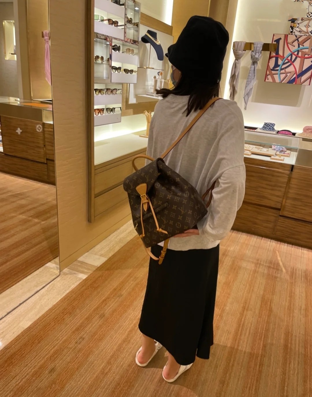 【LOUIS VUITTON】Montsouris   -2SIZE -2色