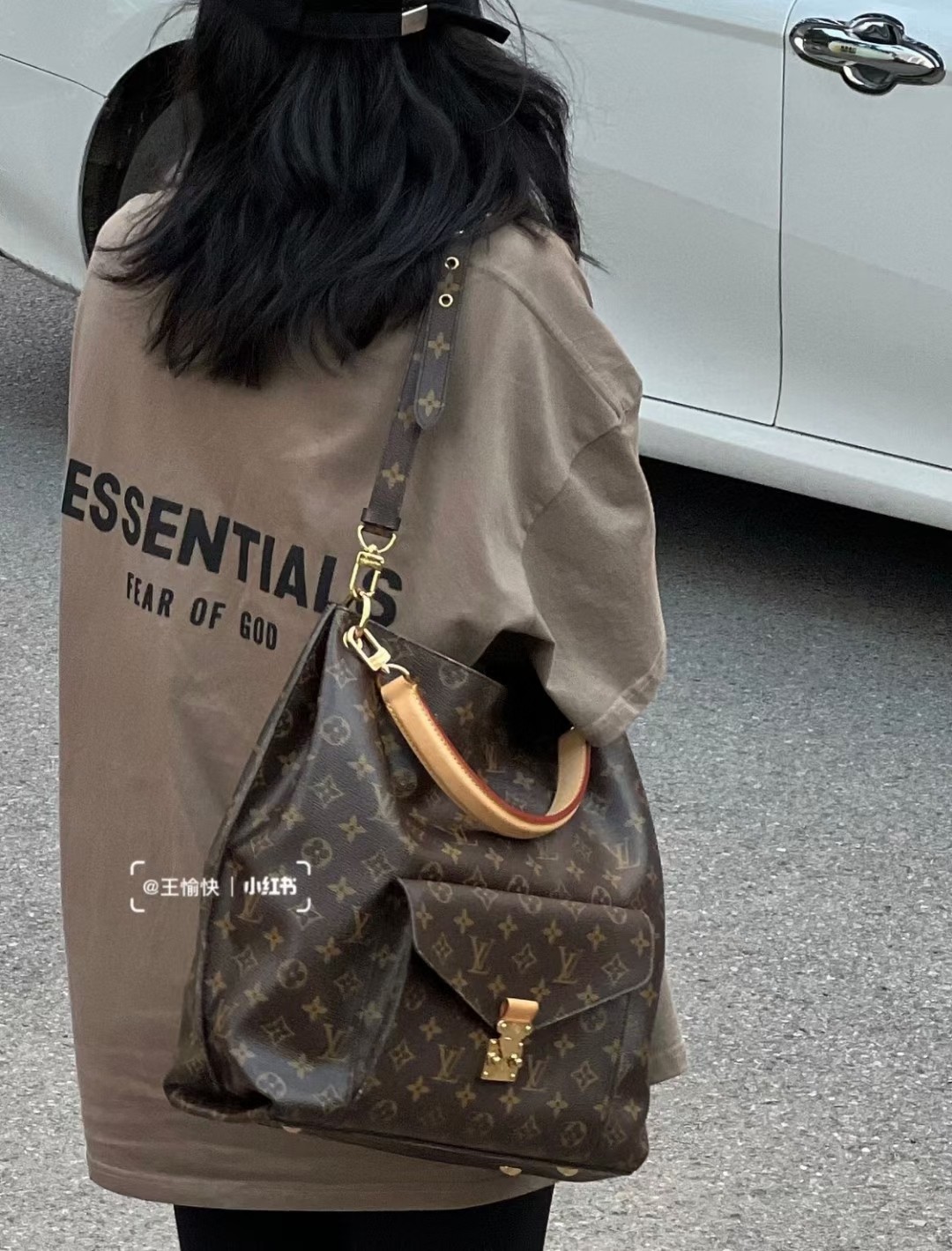 【LOUIS VUITTON】Métis   -32*36*14cm