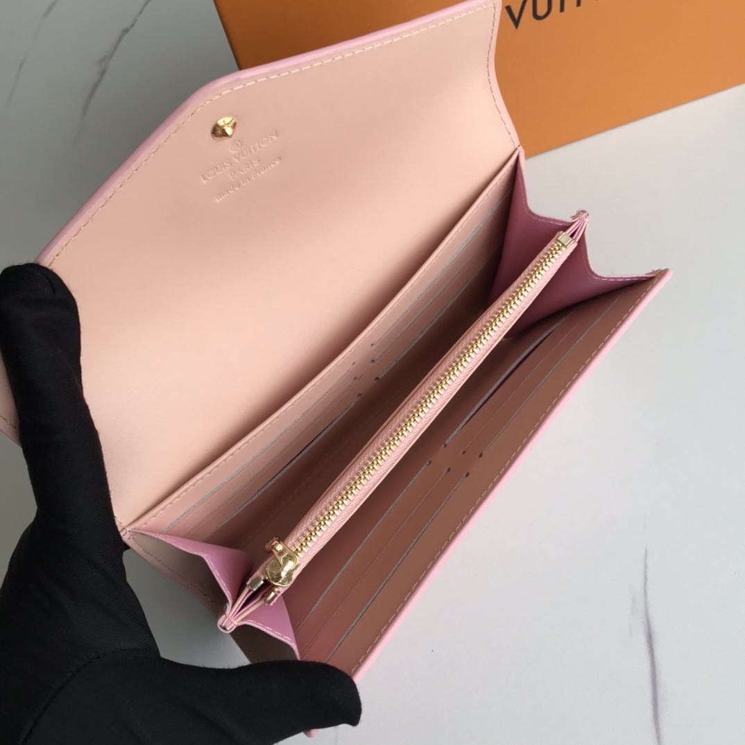 【LOUIS VUITTON】ボタン財布  19x10x2cm -4色