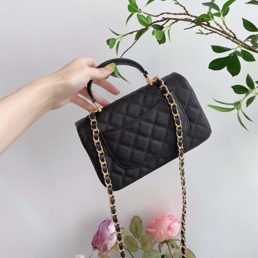 【シャネル】新作人気の斜め掛け cf mini handle 20cm グレインド カーフスキン -2色