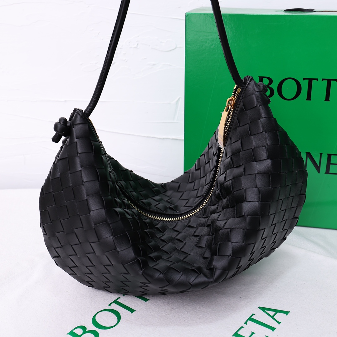 【Bottega Veneta】TURN -29*19*3CM -5色
