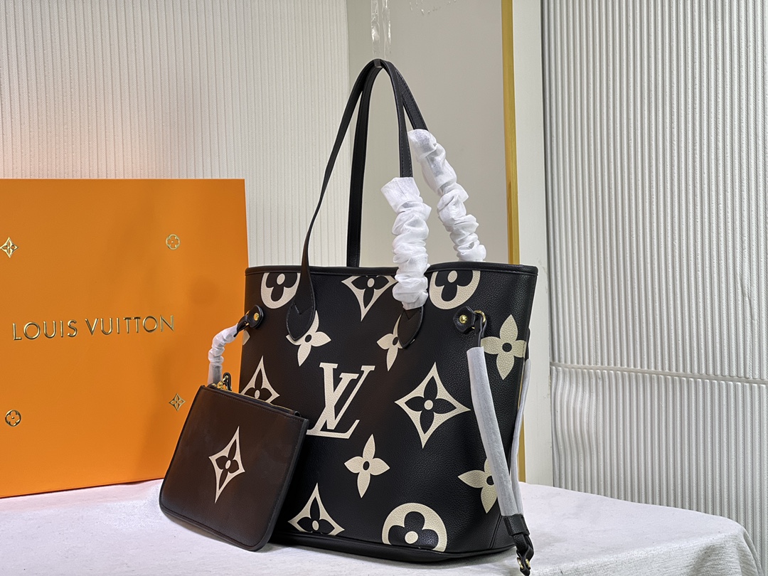 【LOUIS VUITTON】 Neverfull  -32×29×17cm -2色