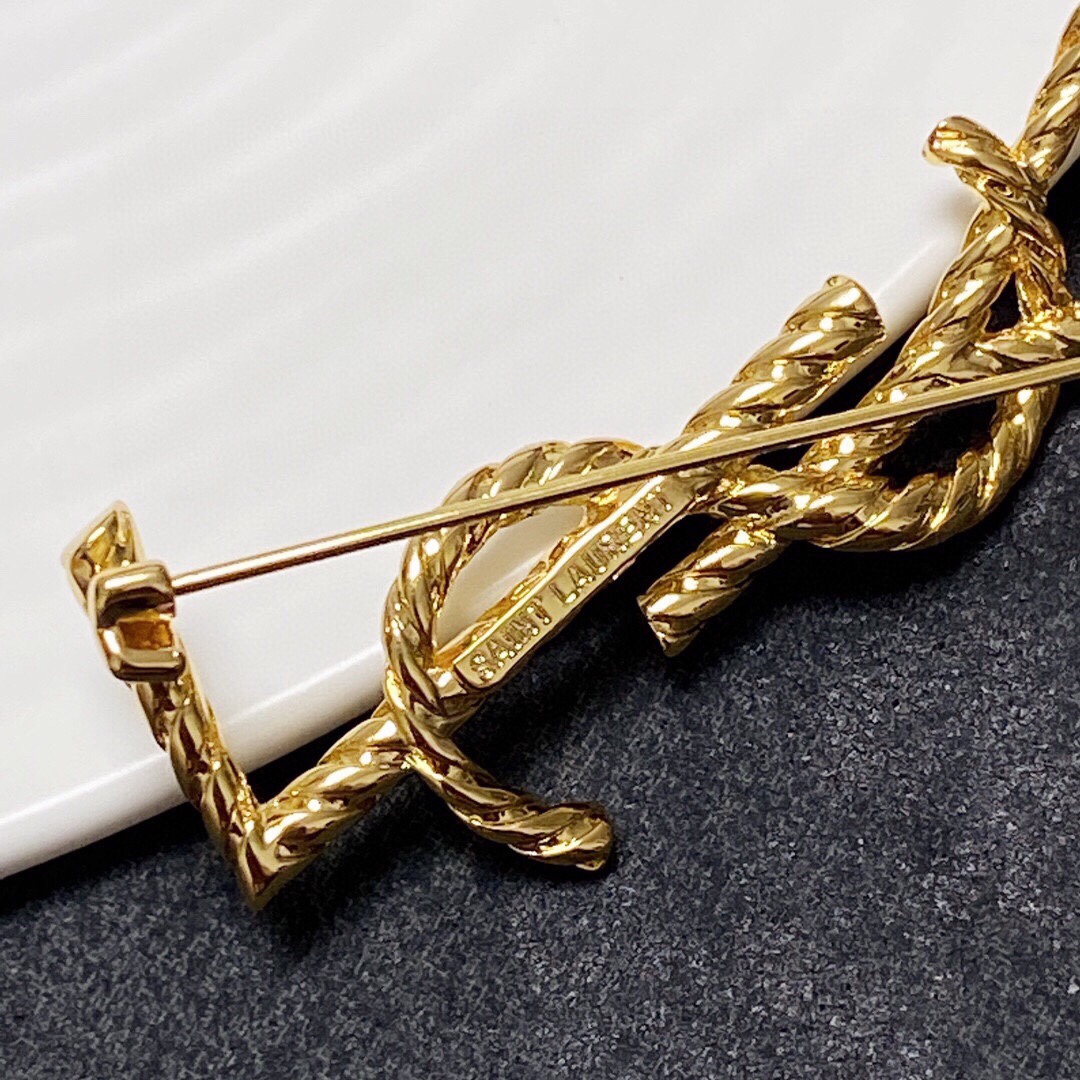 【ブローチ】★SAINT LAURENT★