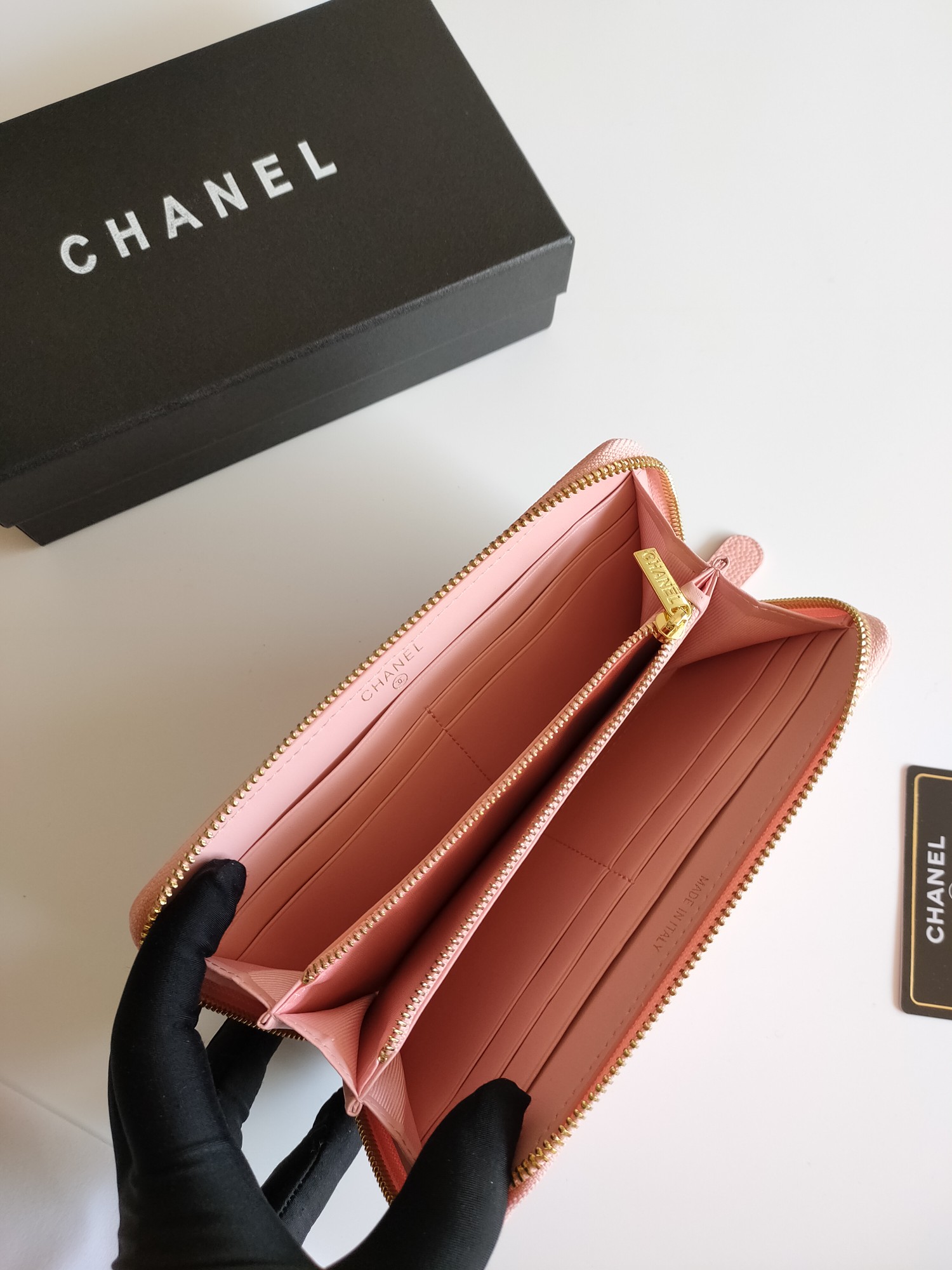【CHANEL 】ジッパーの財布  10.5-19-3CM-2色