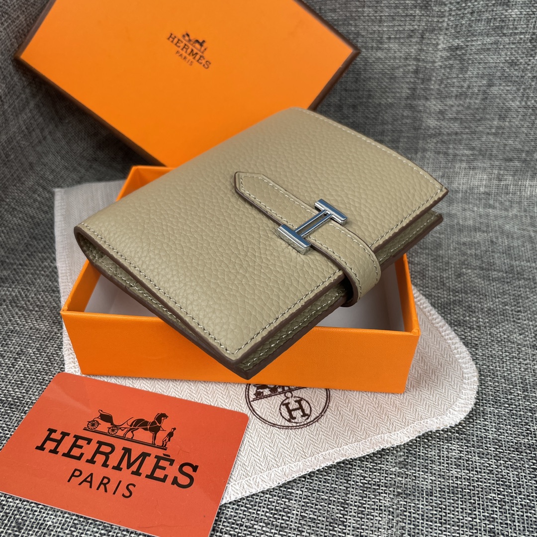 【Hermes 】二つ折り財布  10*12CM  -6色