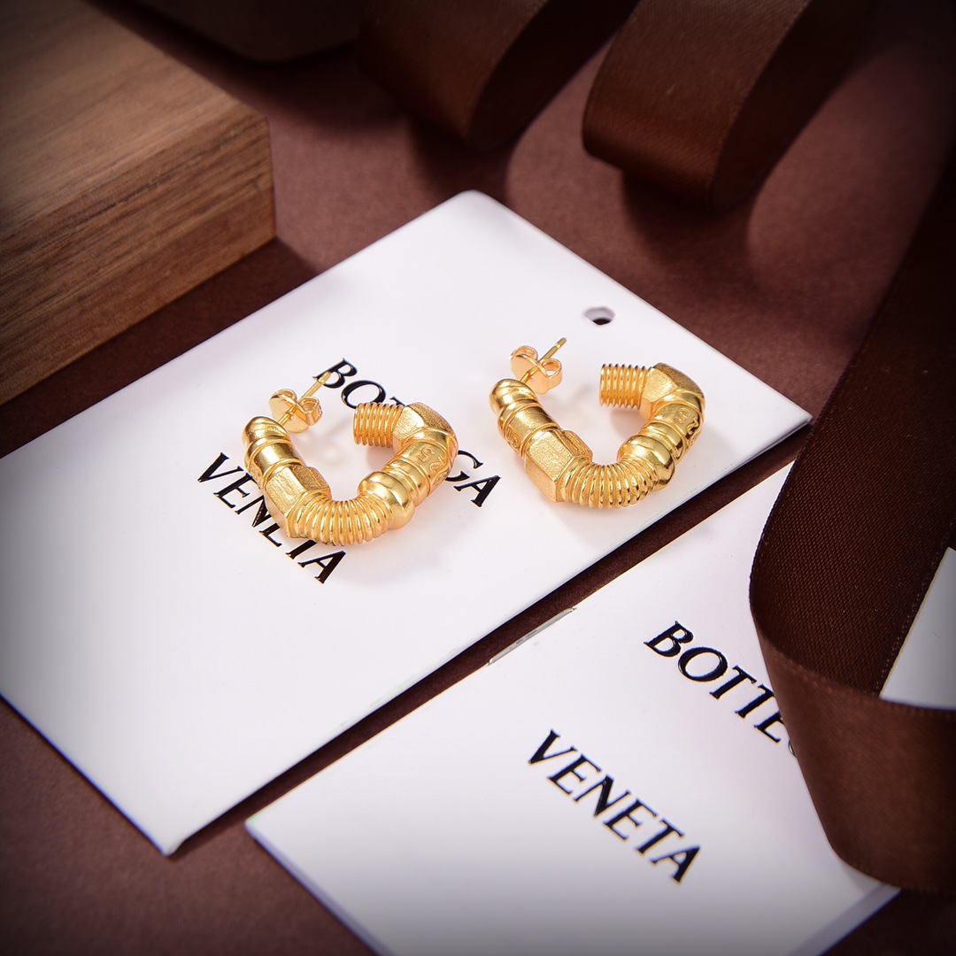 【ピアス】★BOTTEGA VENENTA★
