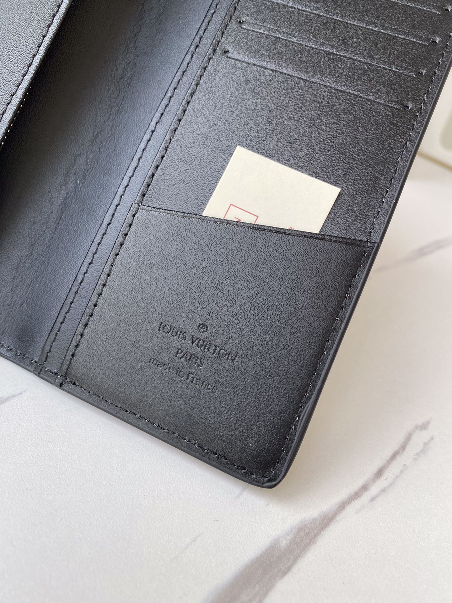 【LOUIS VUITTON】二つ折り 長財布 19x10x2cm