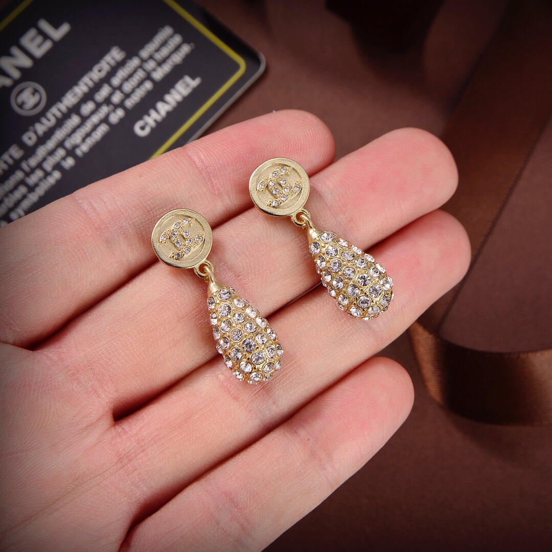 【ピアス】★ CHANEL シャネル ＆