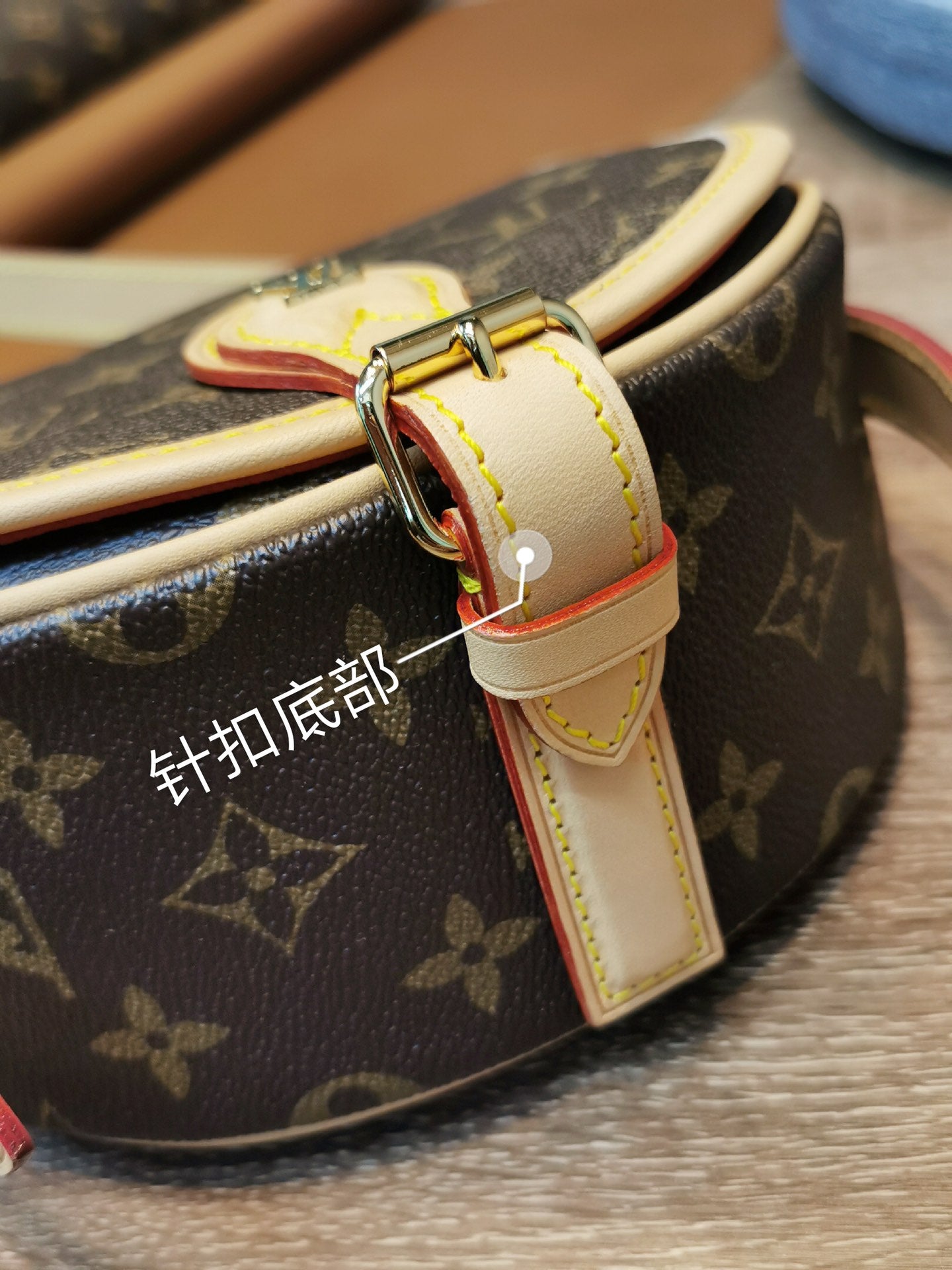 LV（ルイヴィトン）TAMBOURINハンドバッグ