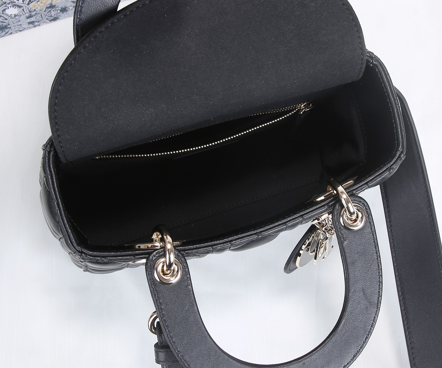 【DIOR】Di0r Ultra-matte -20x17x9CM -4色