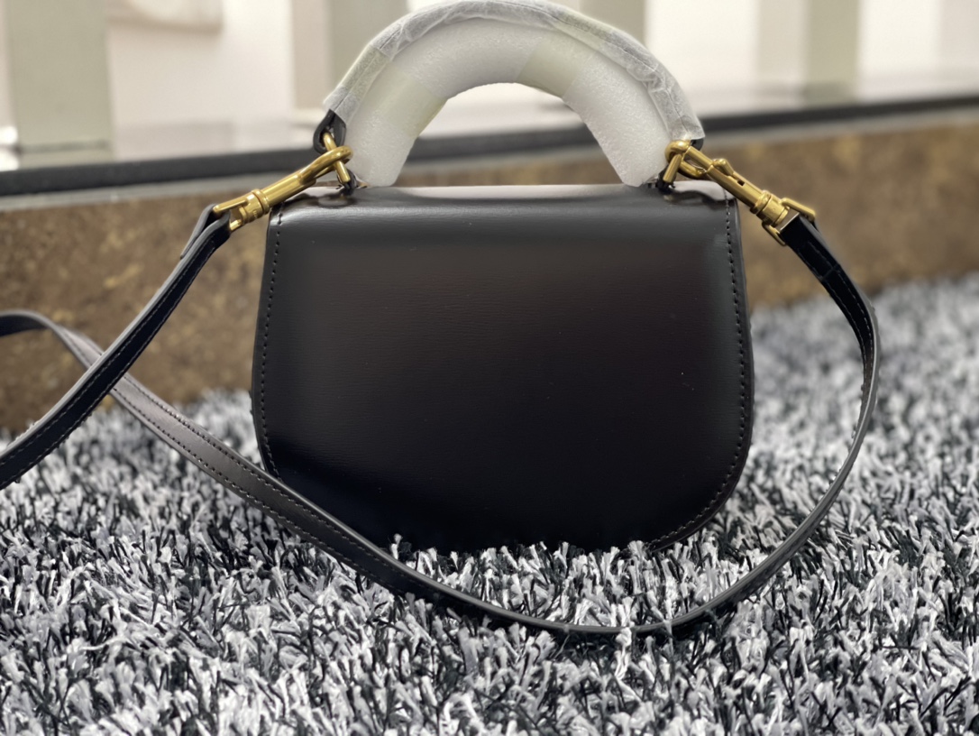 【CELINE】  サイズ:16.5*12*5CM -5色