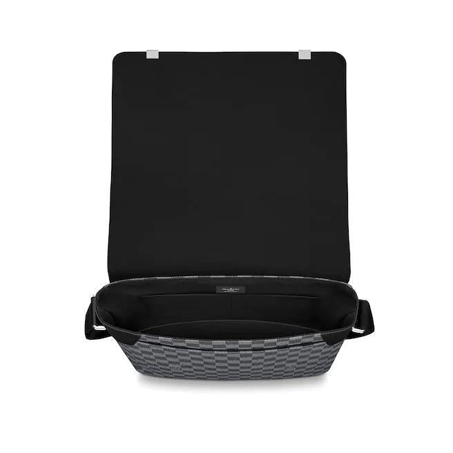 【LOUIS VUITTON】ディストリクト MM NM