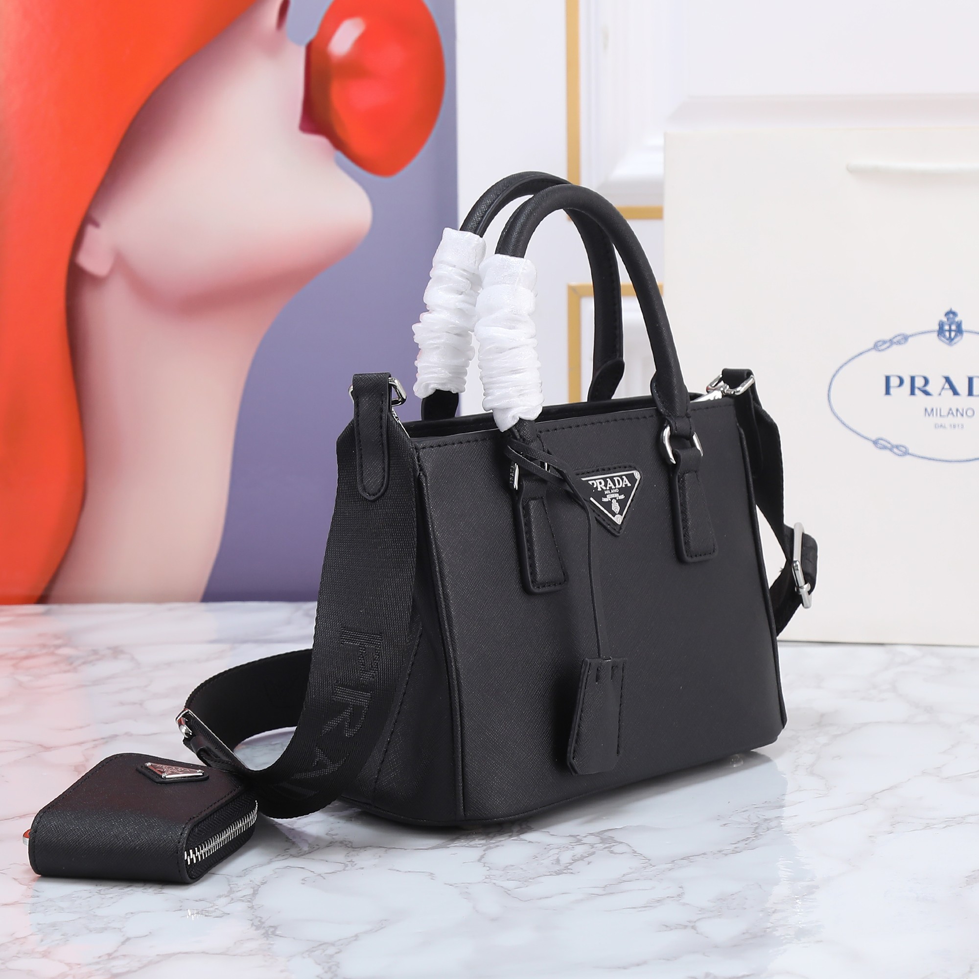 【PRADA】 サイズ:23×16.5×10cm -3色