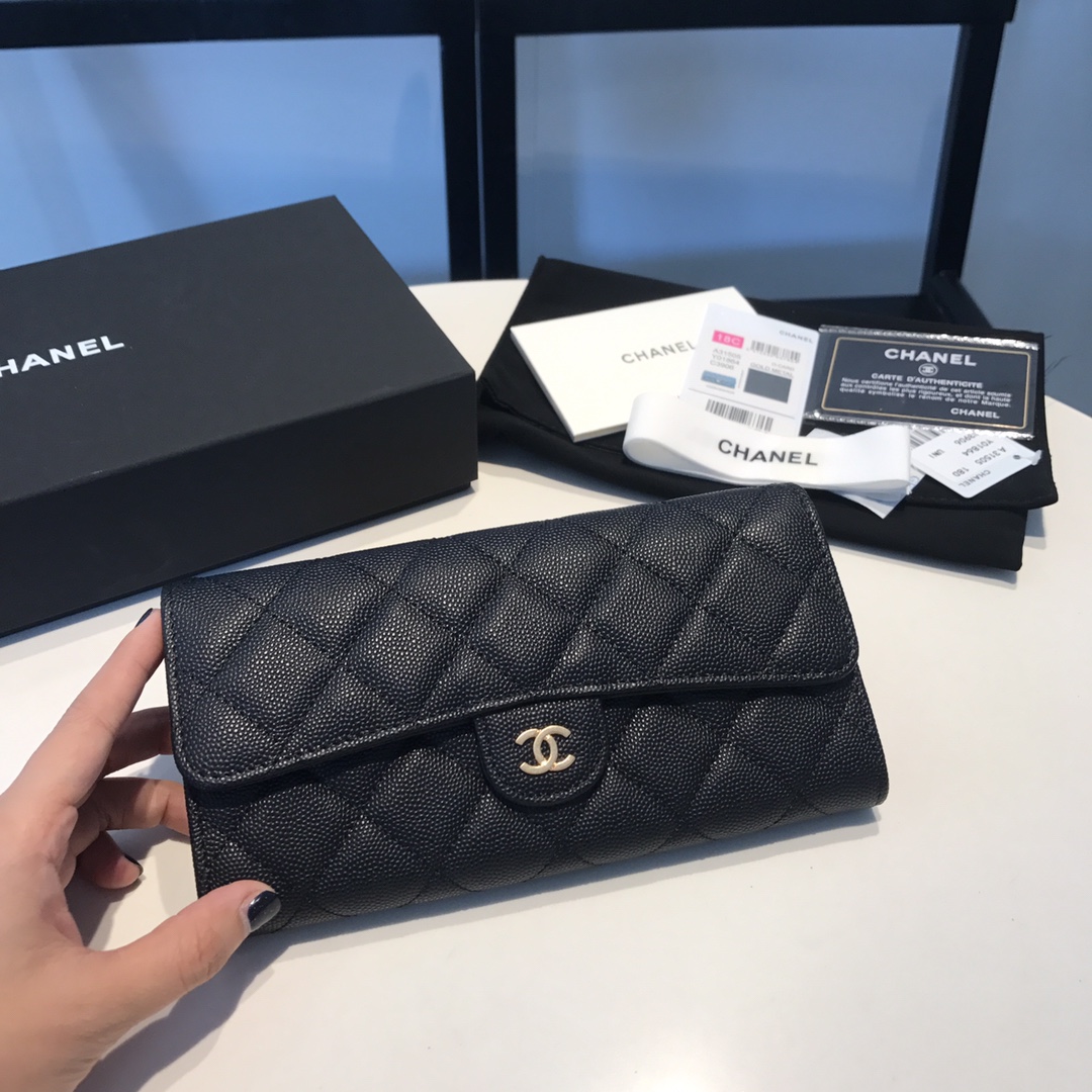 国内在庫(3日にお届け)【CHANEL】  レディース 財布 SARAH  80758鱼子酱