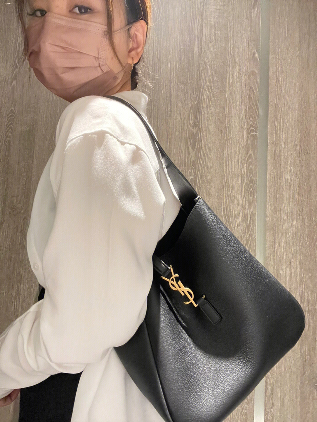 【SAINT LAURENT】  ICARE サイズ: 24×24×10cm