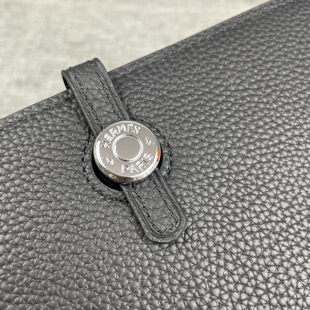 【Hermes 】二つ折り財布  20.1cm*12.5cm -6色
