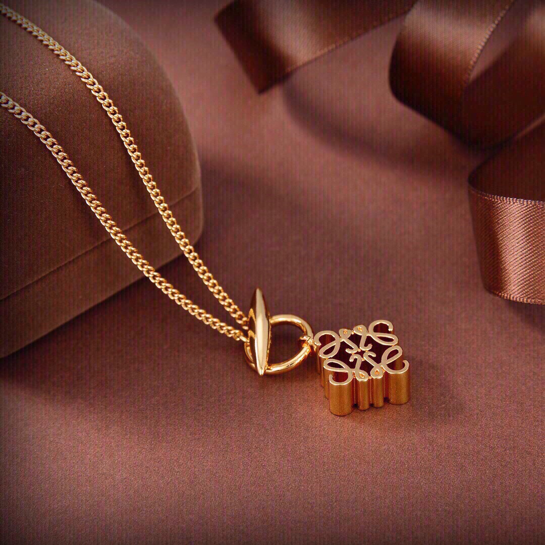 【ネックレス】★LOEWE ★