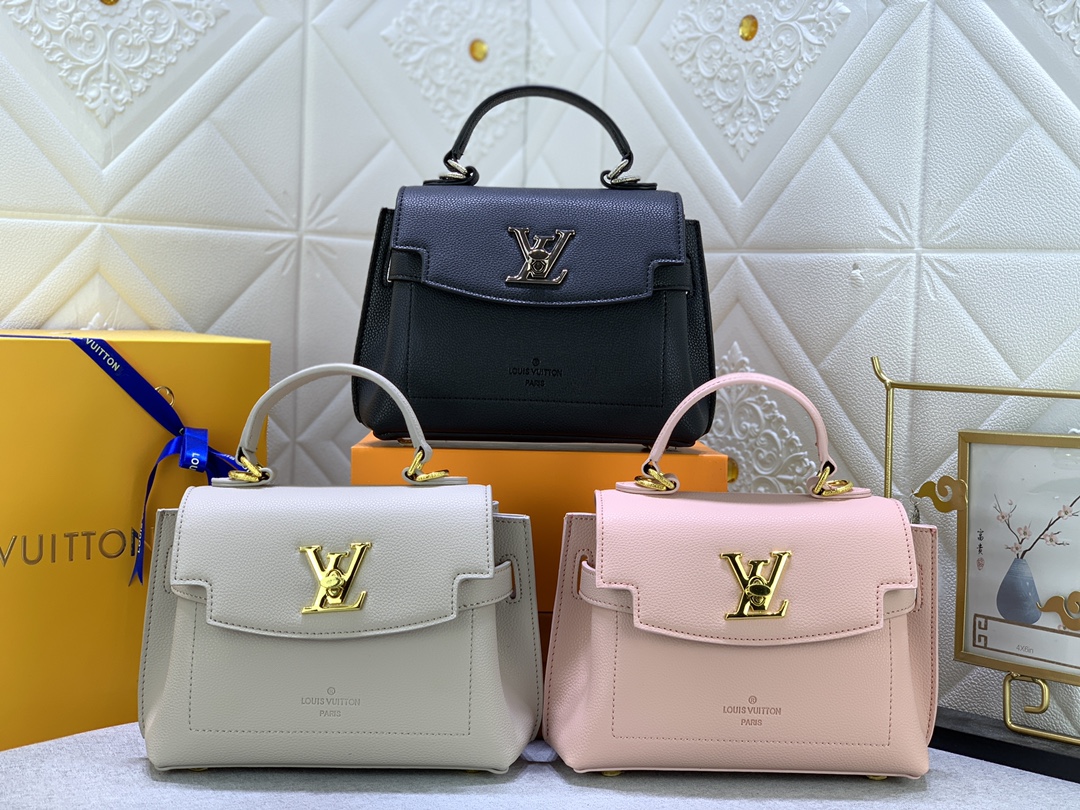 【LOUIS VUITTON】 Lockme Ever   23 x 17 x 10 cm   -3色
