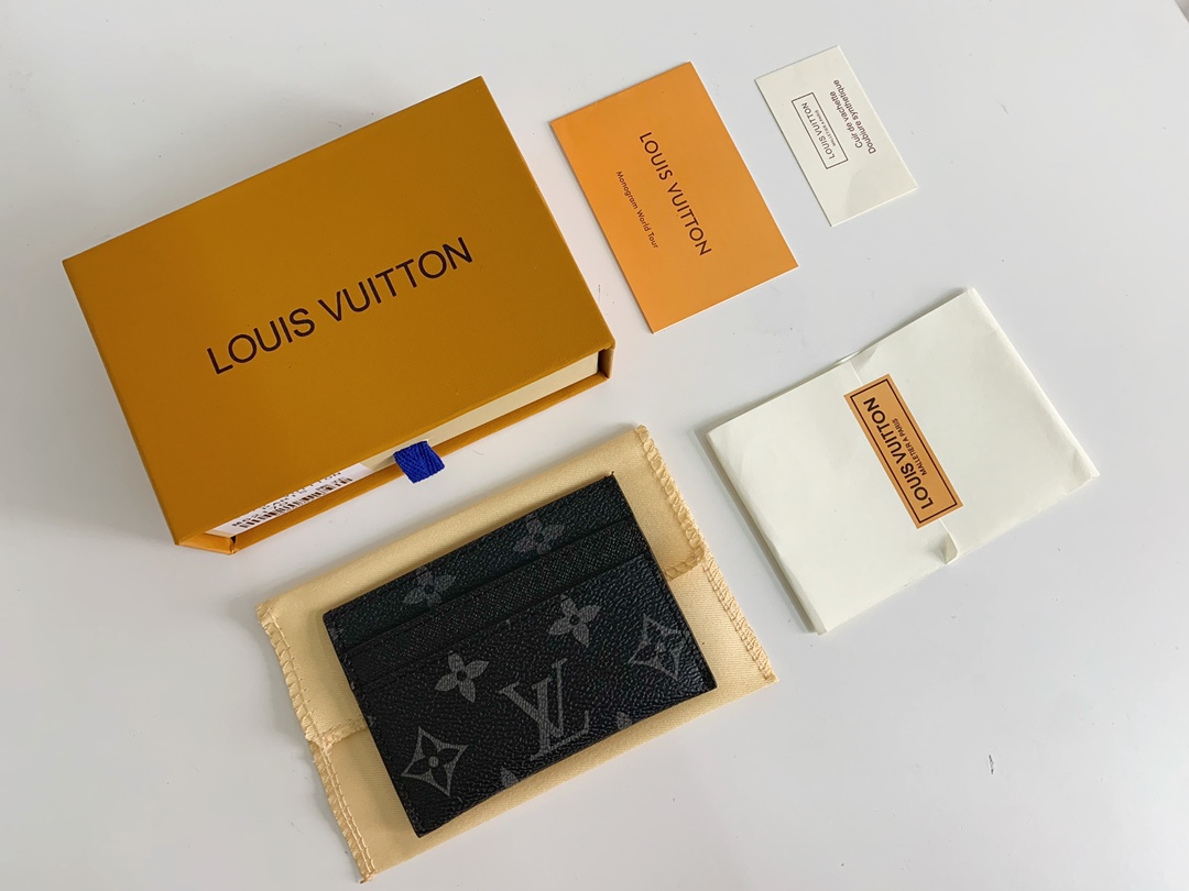 【LOUIS VUITTON】パスケース  7x11x2cm  -7色