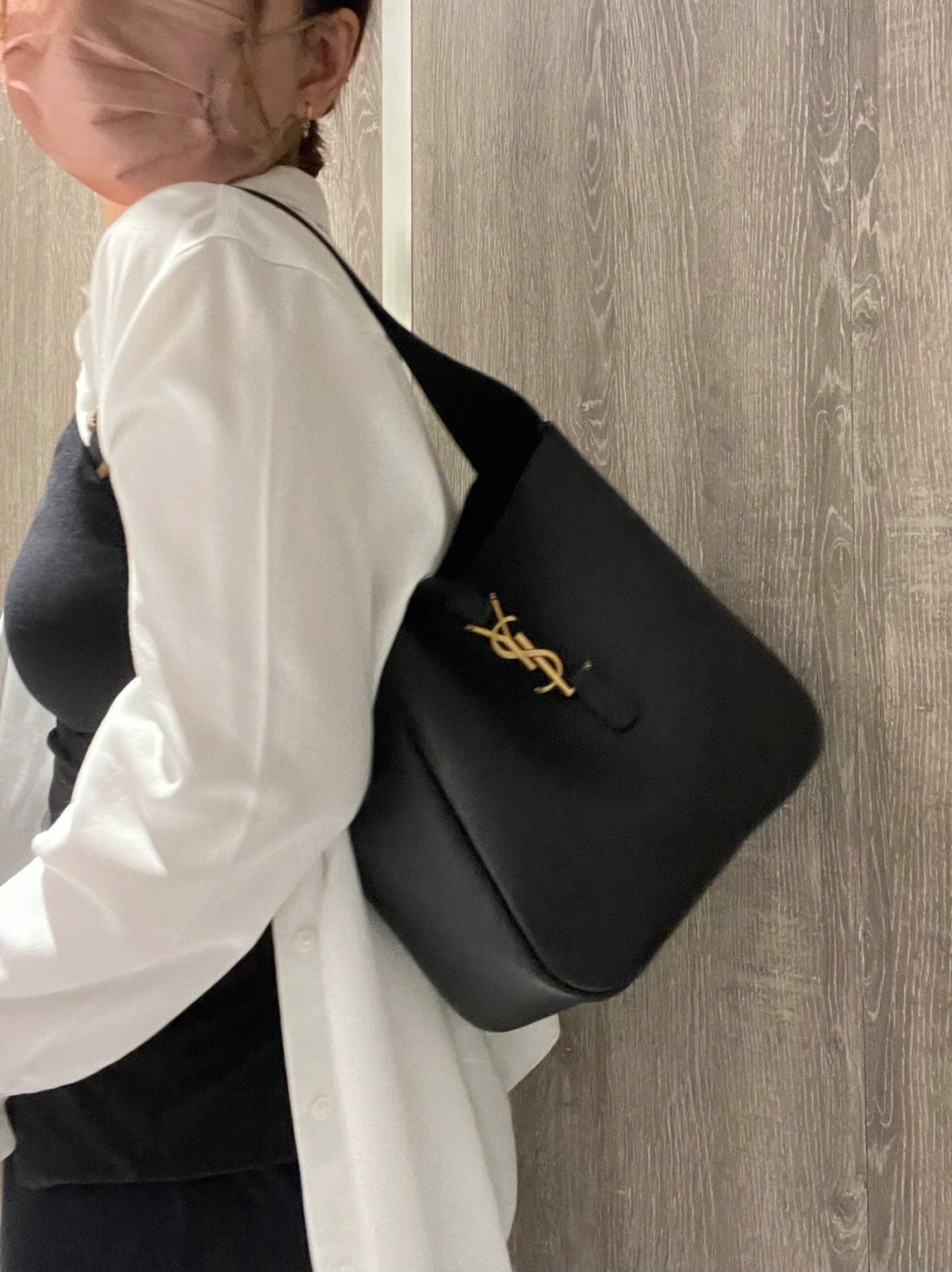 【SAINT LAURENT】  ICARE サイズ: 24×24×10cm