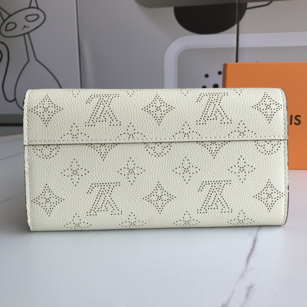【LOUIS VUITTON】ボタン財布  19x10x2cm -4色