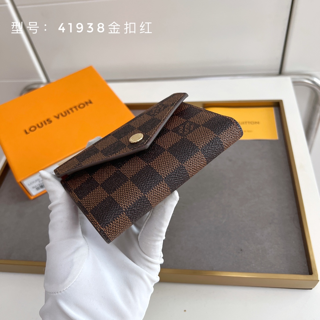 国内在庫(3日にお届け)  【LOUIS VUITTON】財布 M42388