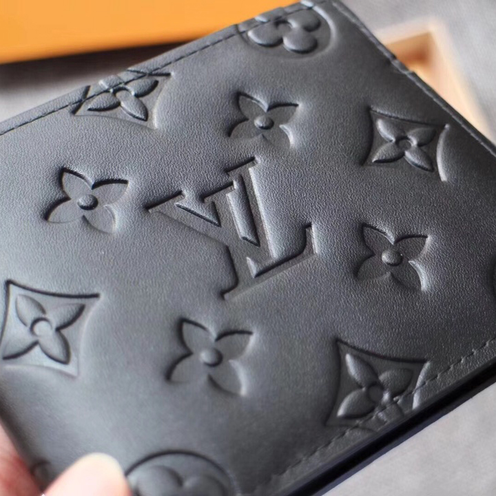 国内在庫(3日にお届け)  【LOUIS VUITTON】財布 M60883