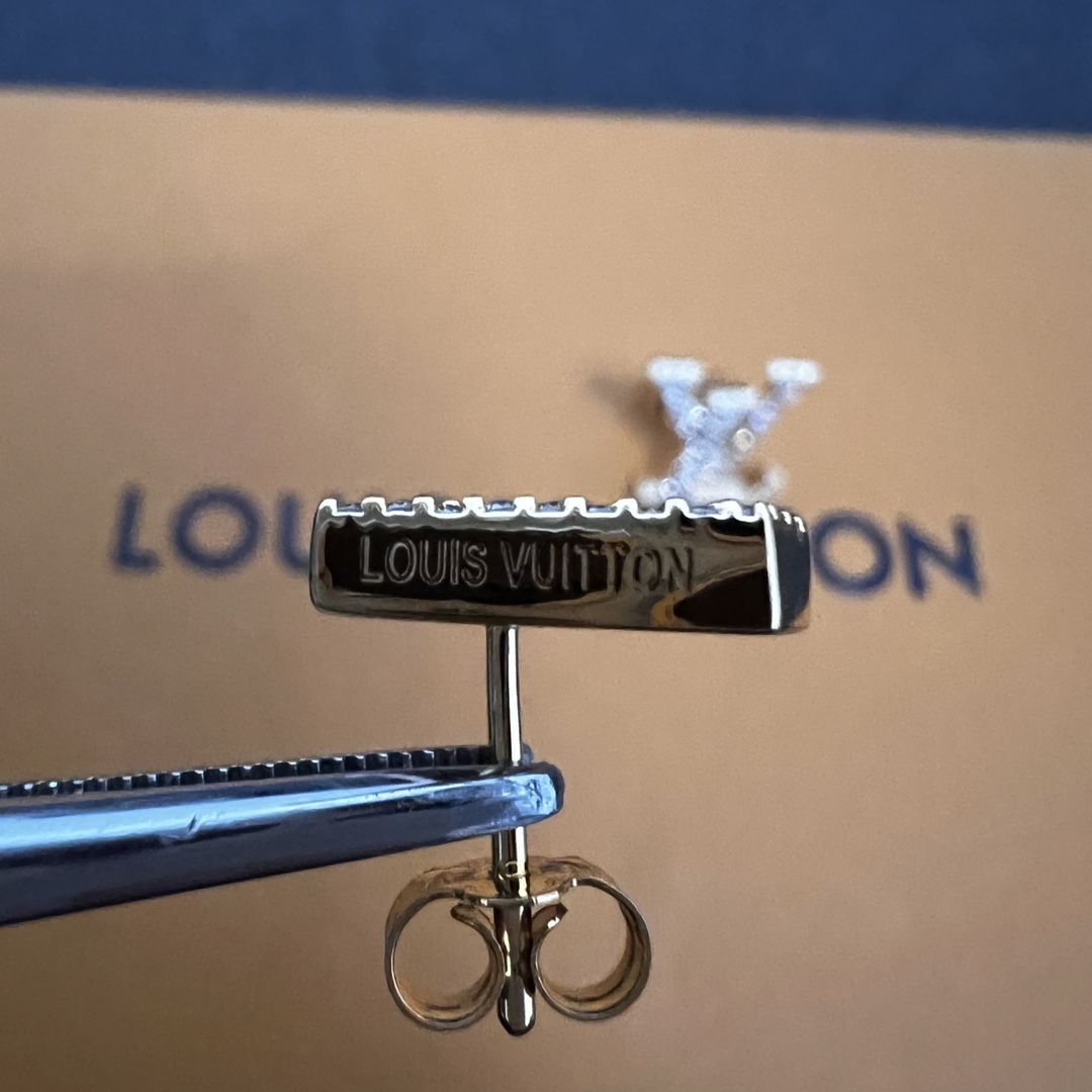 【ピアス】★LOUIS VUITTON ＆