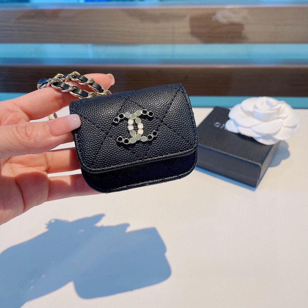 【スマホケース】CHANEL  イヤホン バッグ   -2色
