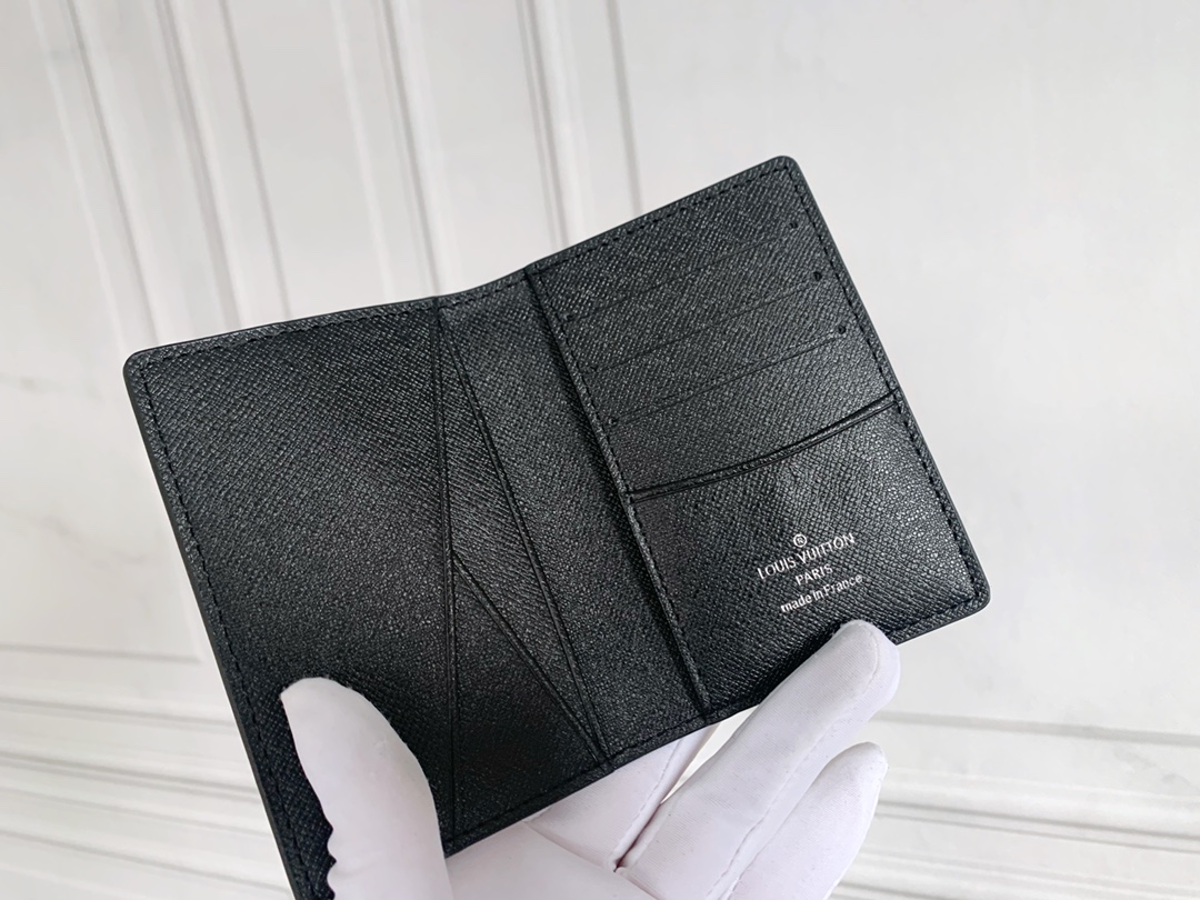 【LOUIS VUITTON】パスケース  7x11x2cm  -6色