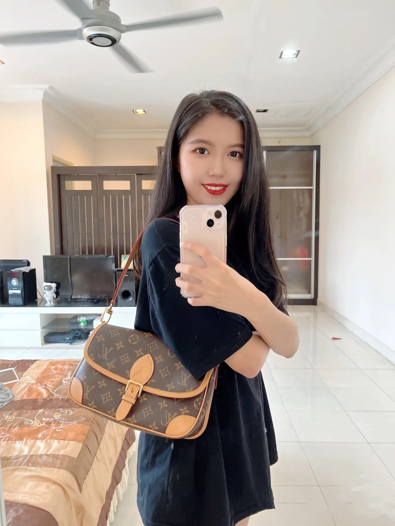【LOUIS VUITTON】 サイズ: 25.0 × 9.0 × 15.0 CM -2色