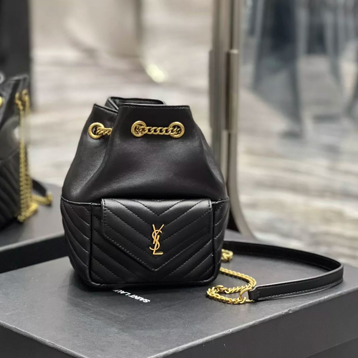 【SAINT LAURENT】 JOE  サイズ: 19x13x13CM  -2色