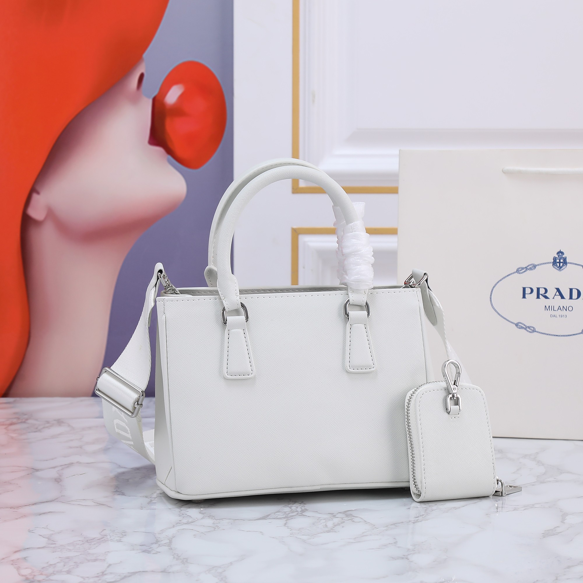 【PRADA】 サイズ:23×16.5×10cm -3色
