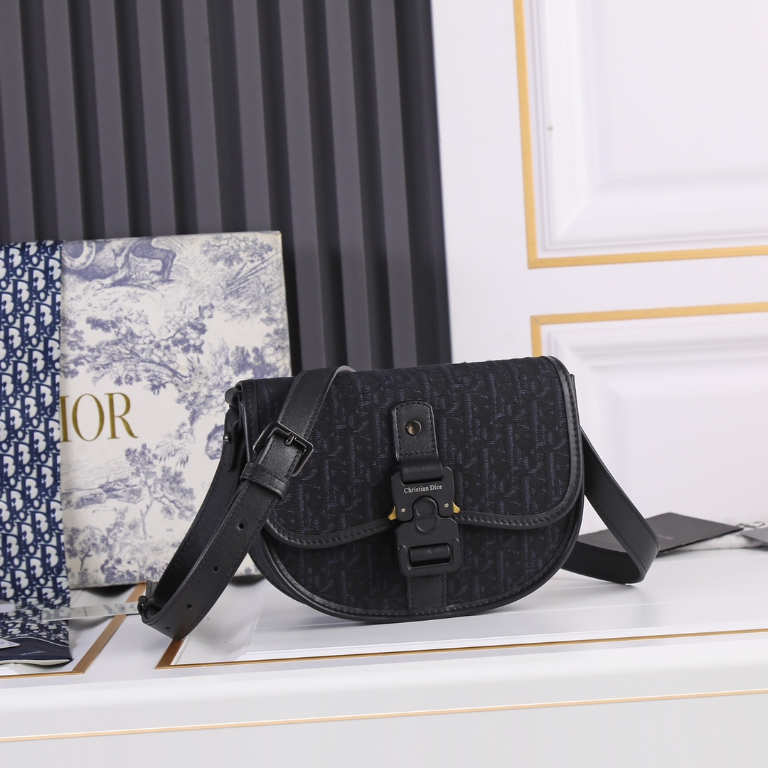 【ディオール】Dior  Gallop  20.5 x 16 x 5 cm -3色