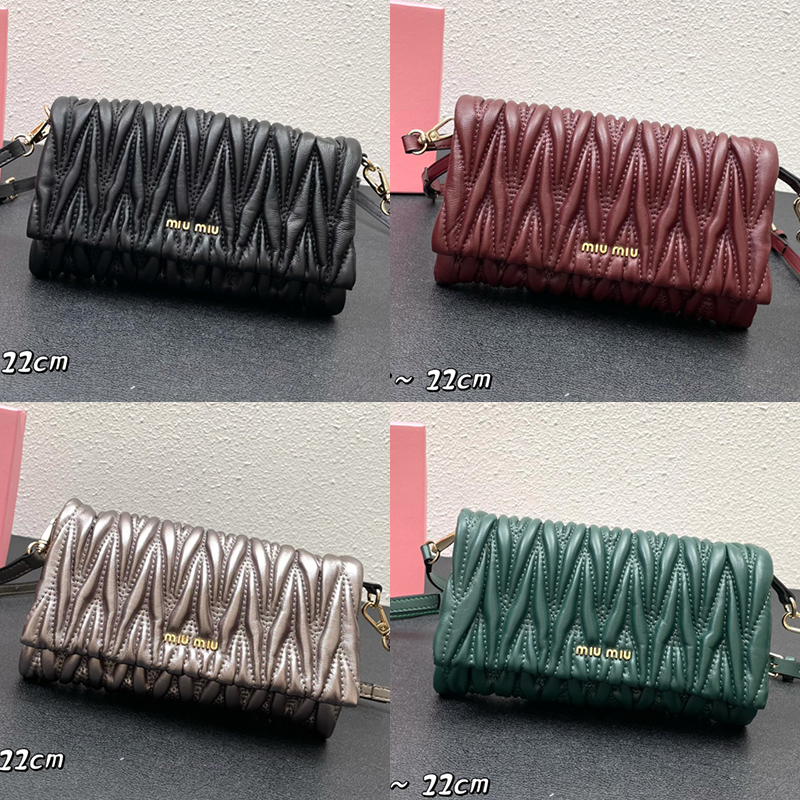 【MIUMIU】22x14x4cm  -4色