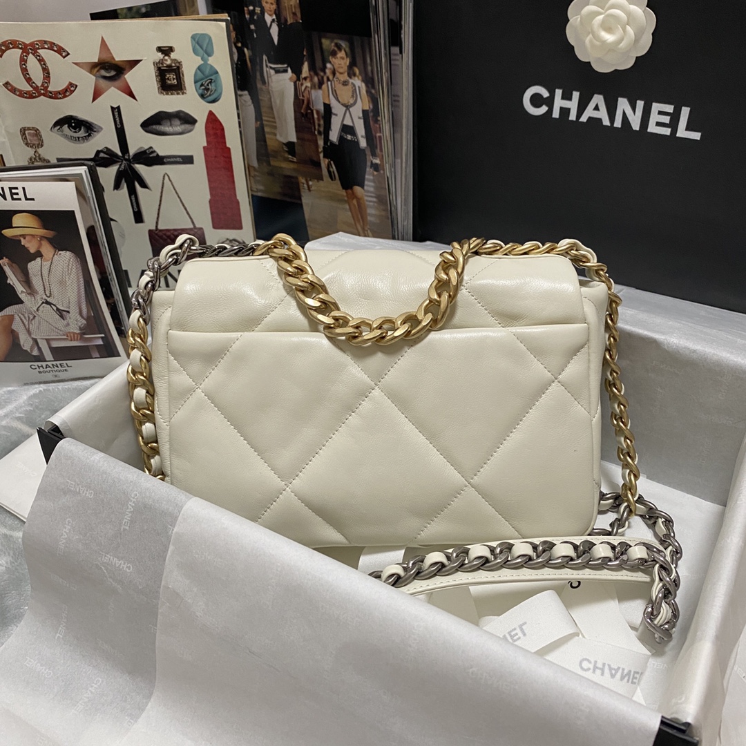 人気商品 CHANEL 19 ハンドバッグ ラムスキン -4色