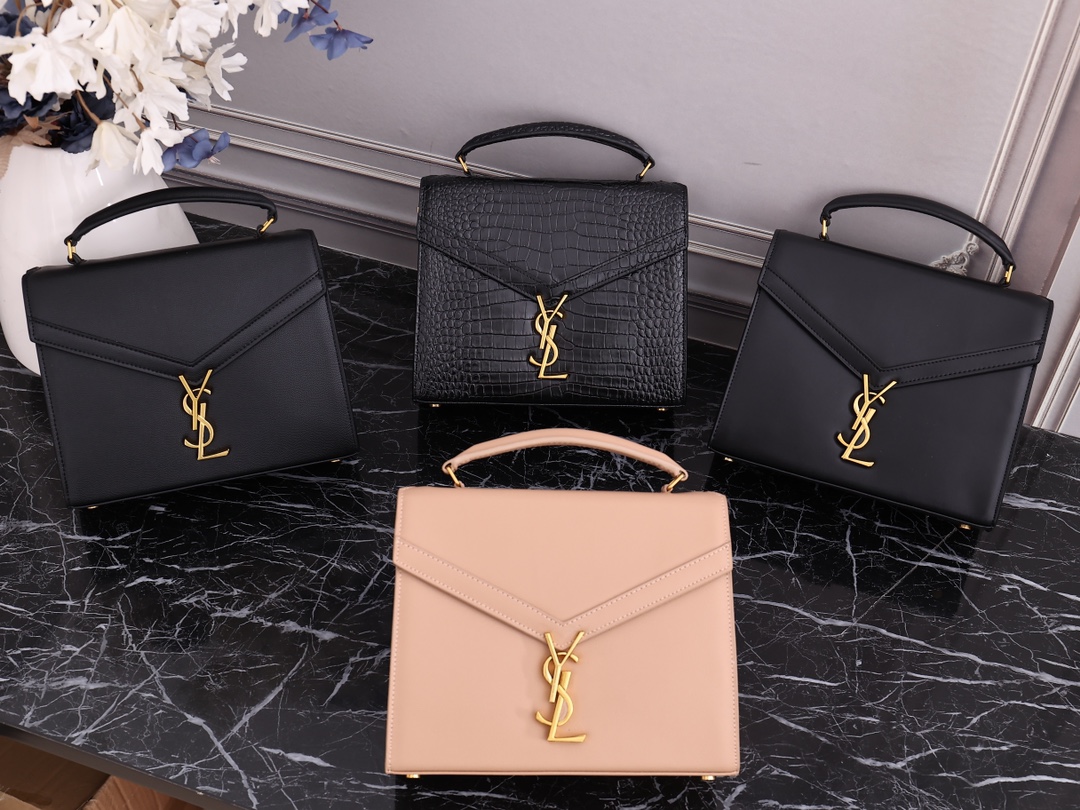 【SAINT LAURENT】cassandra サイズ: 24x11x20cm
