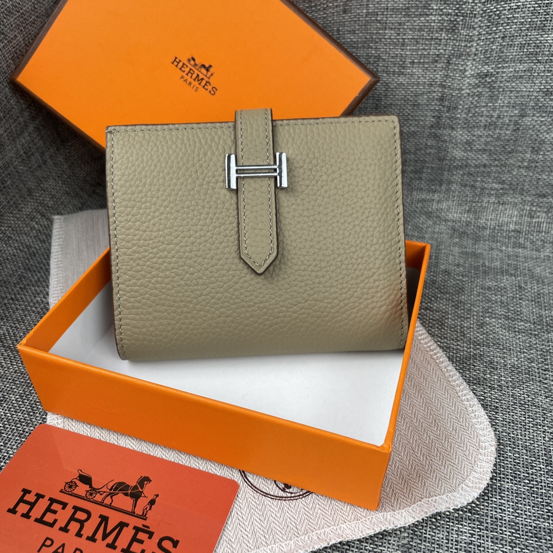 【Hermes 】二つ折り財布  10*12CM  -6色