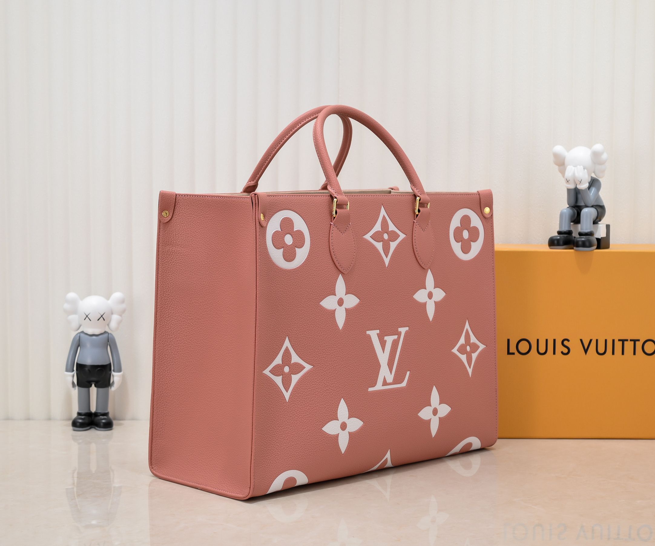 【LOUIS VUITTON】Onthego  -3size
