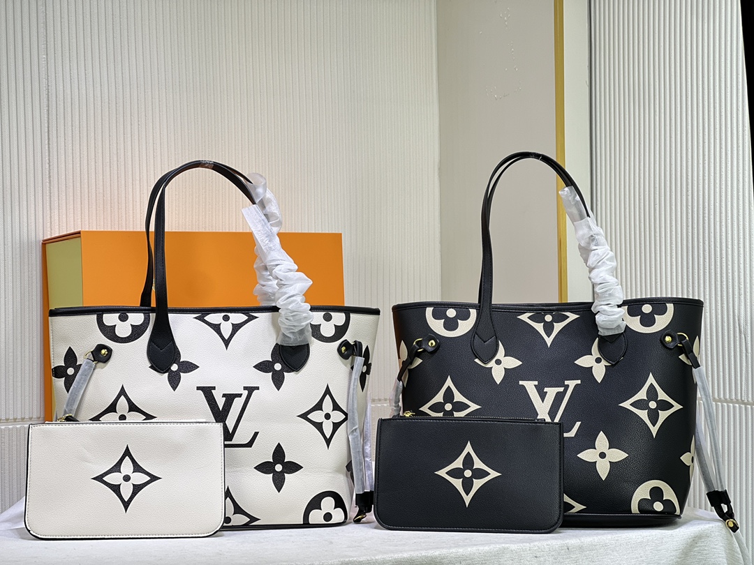 【LOUIS VUITTON】 Neverfull  -32×29×17cm -2色